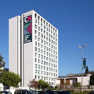 Hotel Cx Student & Explorer Place