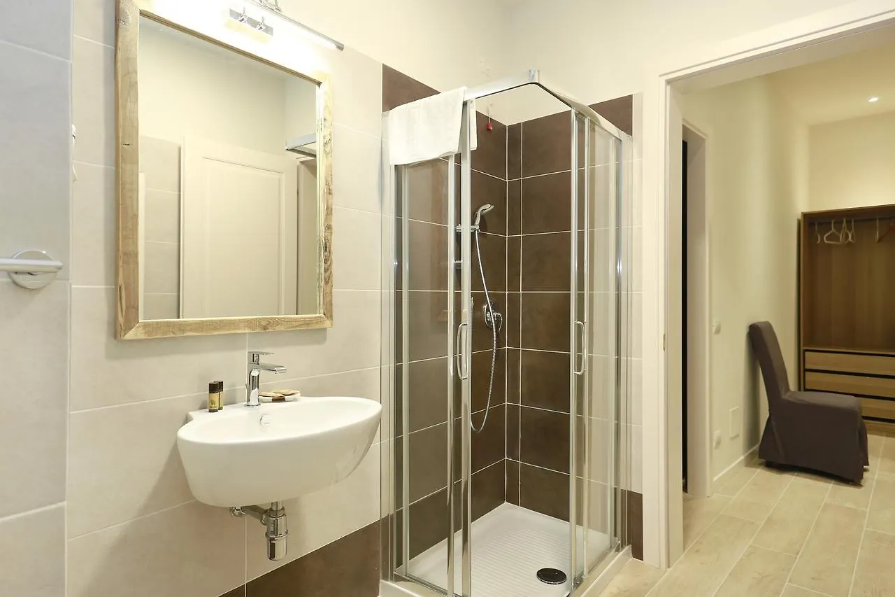 Tornabuoni Boutique Bed & Breakfast Florence 3*,
